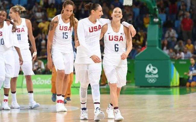 美国女篮-美国女篮坎贝尔惊艳的照片
